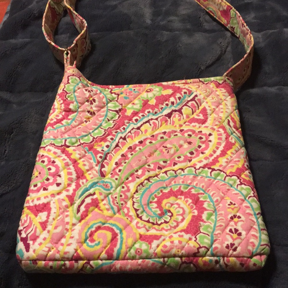 NEW — Vera Bradley Paisley Cross Body Purse - Picture 3 of 8